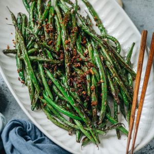 Chinese garlic green beans