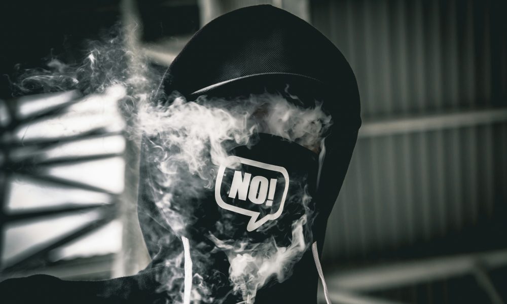 darf eine vape mit ins flugzeug Vape im Flugzeug: Regeln, Verbote & Strafe für Reisende