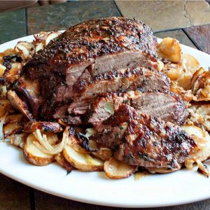 Roast lamb with potatoes